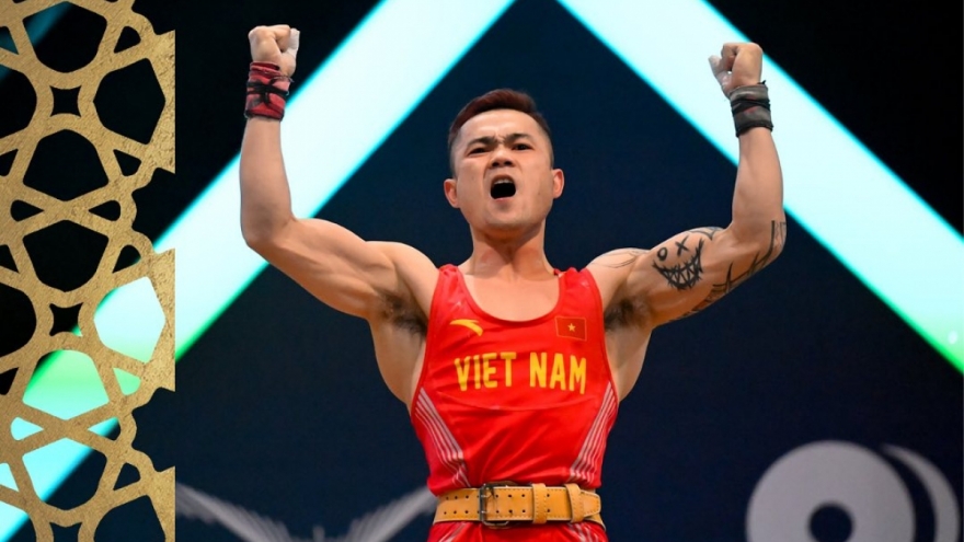 Vietnam wins three golds at 2023 World Weightlifting Championships